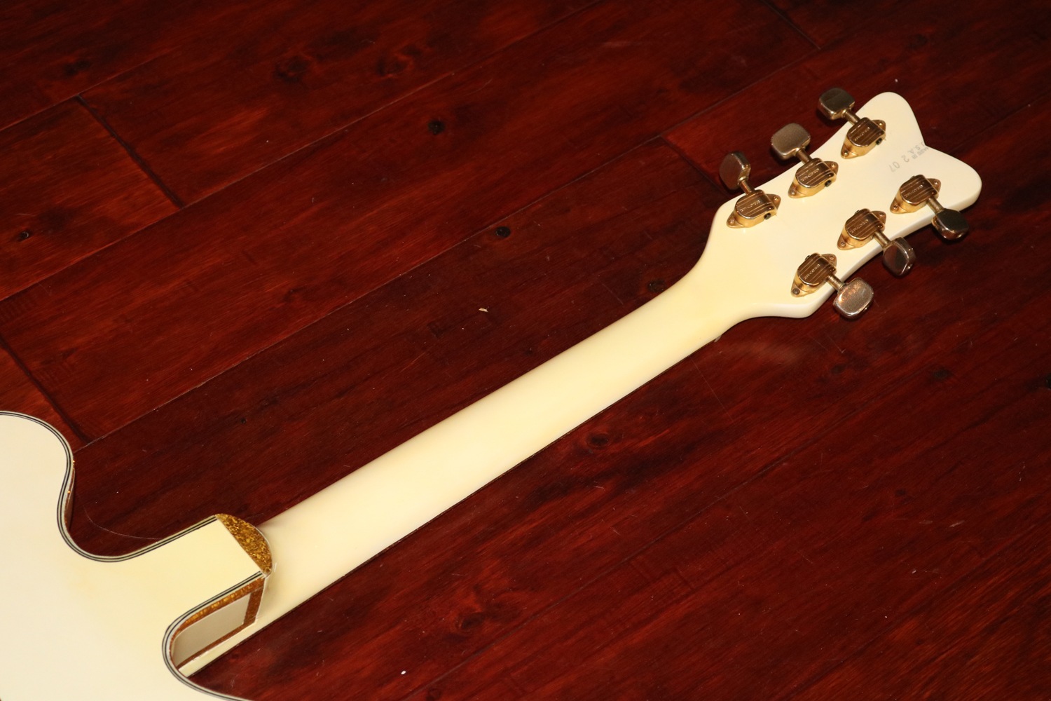 gretsch white falcon double cutaway gretsch white falcon double cutaway